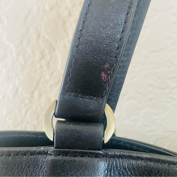 HOBO Black Leather Turn-lock Tote Bag - Picture 12 of 14